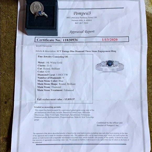 Blue Diamond certified Pompeii3 engagement ring - Picture 8 of 9